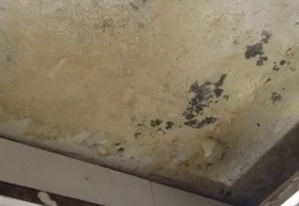 通许阳台漏水维修公司分享下通许卫生间渗水维修需要注意哪些问题。